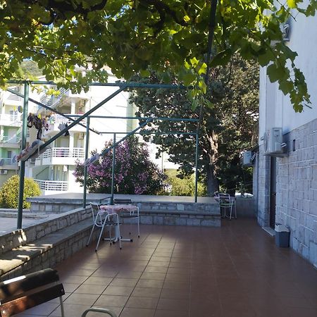 Sobica 2 Apartment Petrovac Bagian luar foto