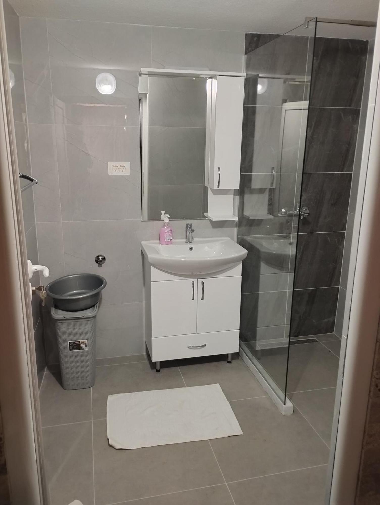 Sobica 2 Apartment Petrovac Bagian luar foto